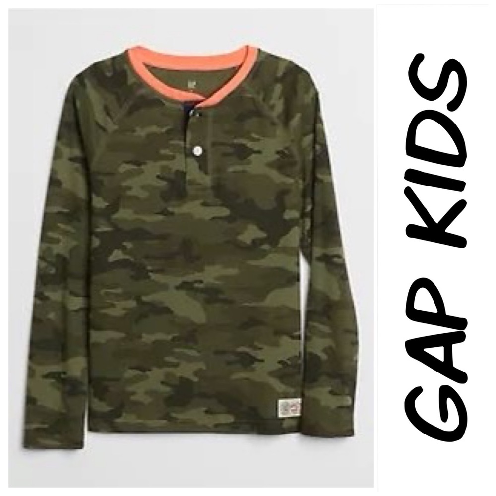 GAP KIDS GREEN ORANGE CAMO LONG SLEEVE SHIRT - MEDIUM